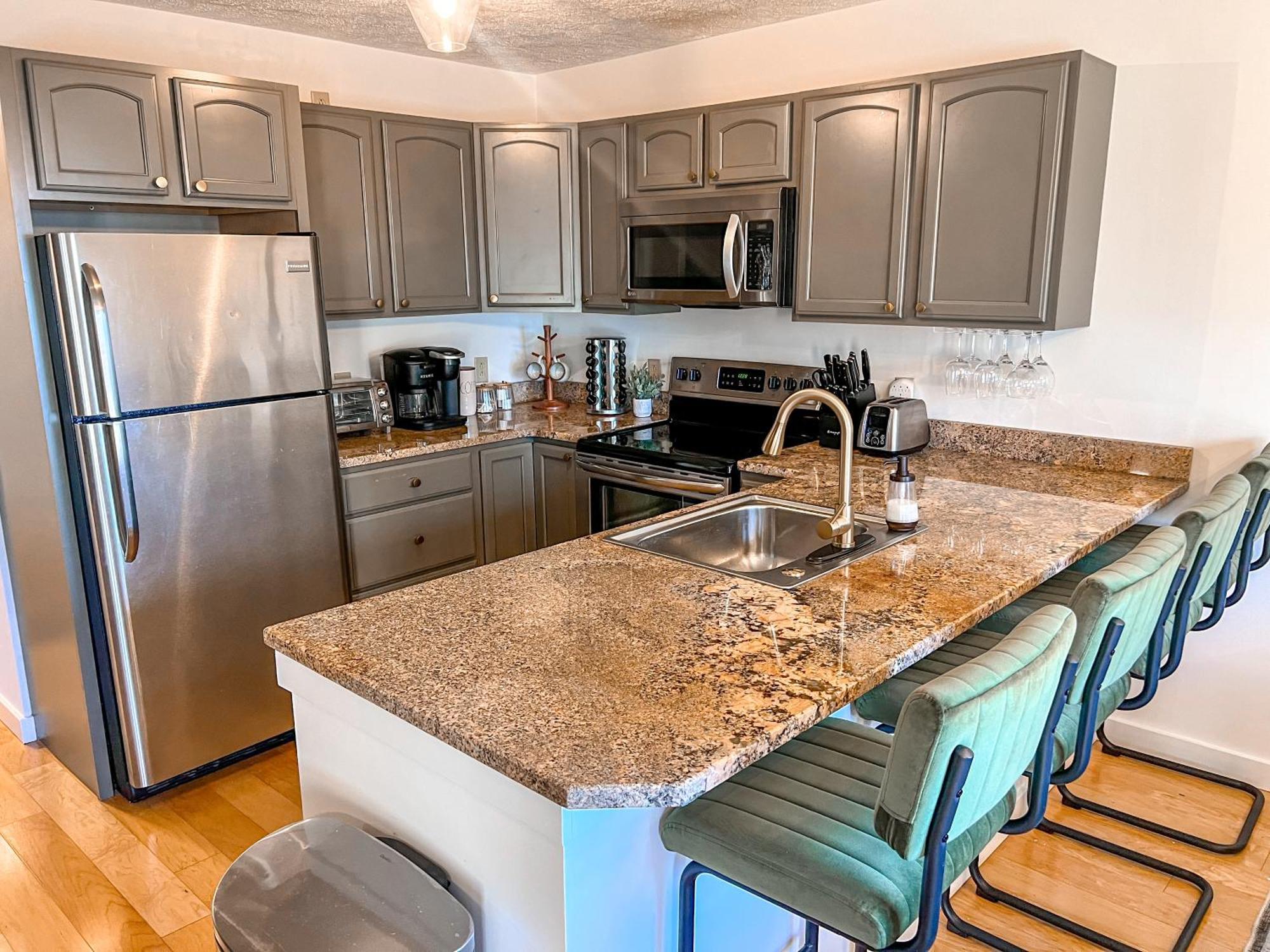 Remodeled Summit Condo At Snowshoe - Modern & Cozy Ngoại thất bức ảnh